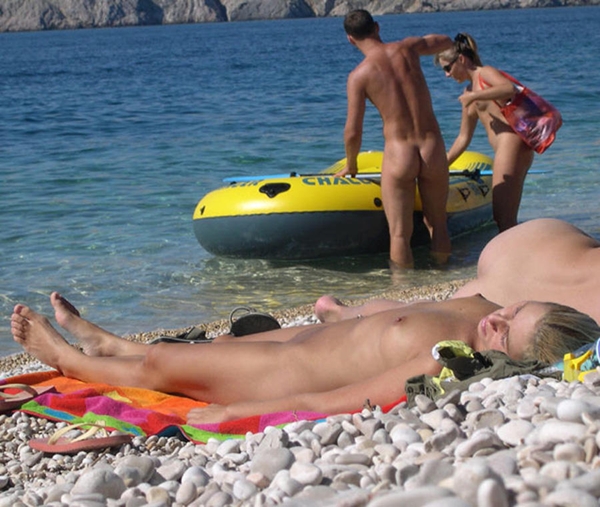 Nude and Beach - Lesbian Nude Beaches