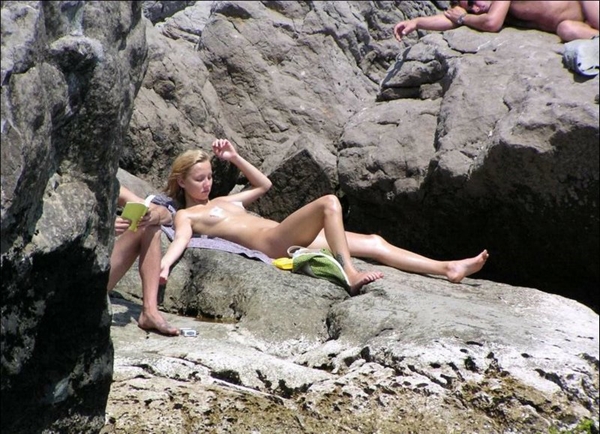 Fucking Beach - Naked Sexy Girls On The Beach